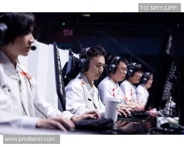 电竞比分深度对话杨娜探寻她的英雄联盟职业生涯与成长之路